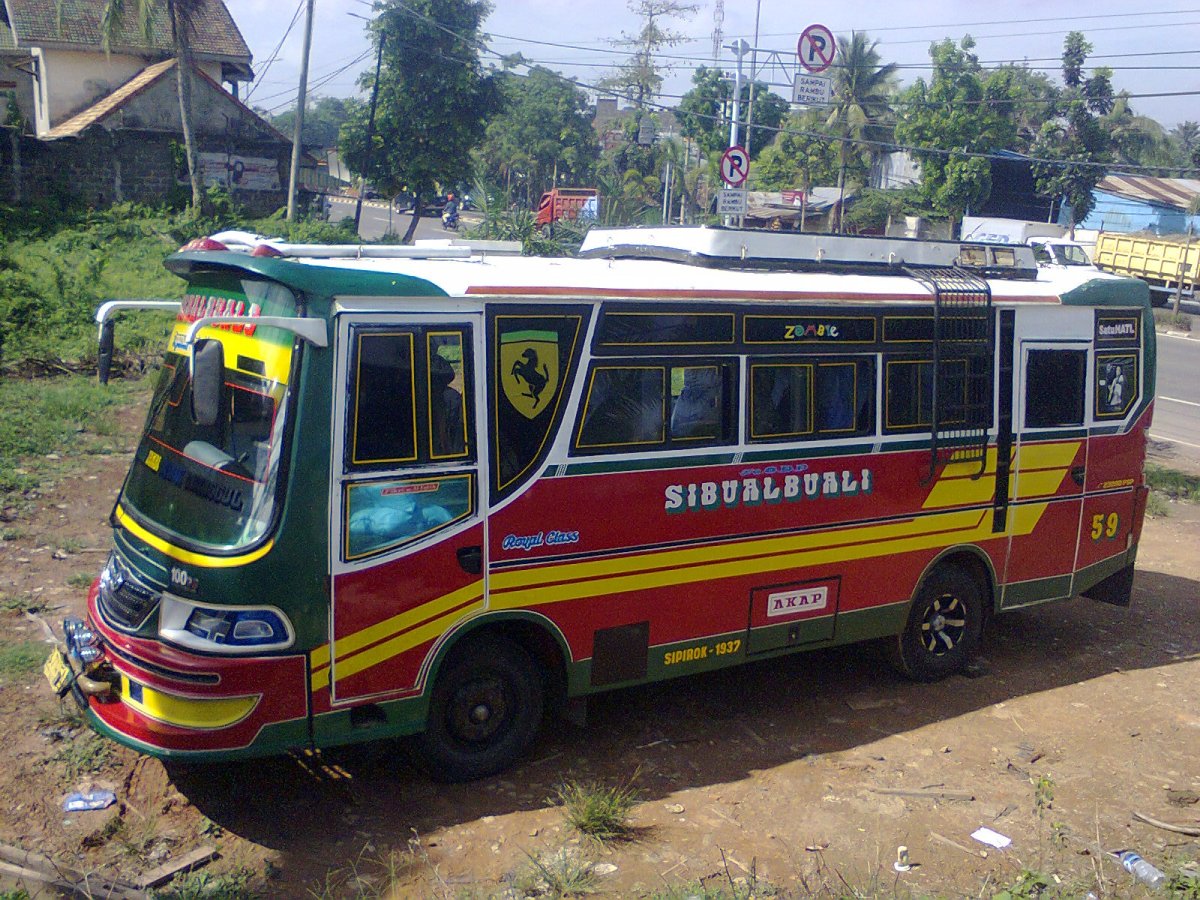 Pengalaman Seru Naik Bus Sibualbuali Nan Legendaris Bungekocom